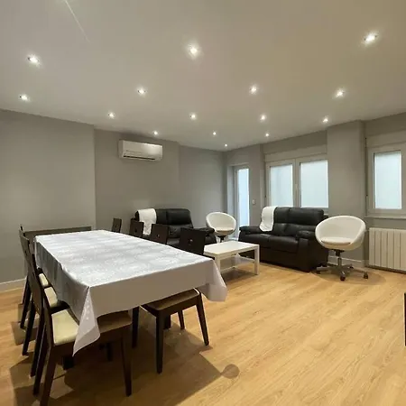 Piso Nuevo Centro De Salamanca Tranquilo Con Patio 公寓 *